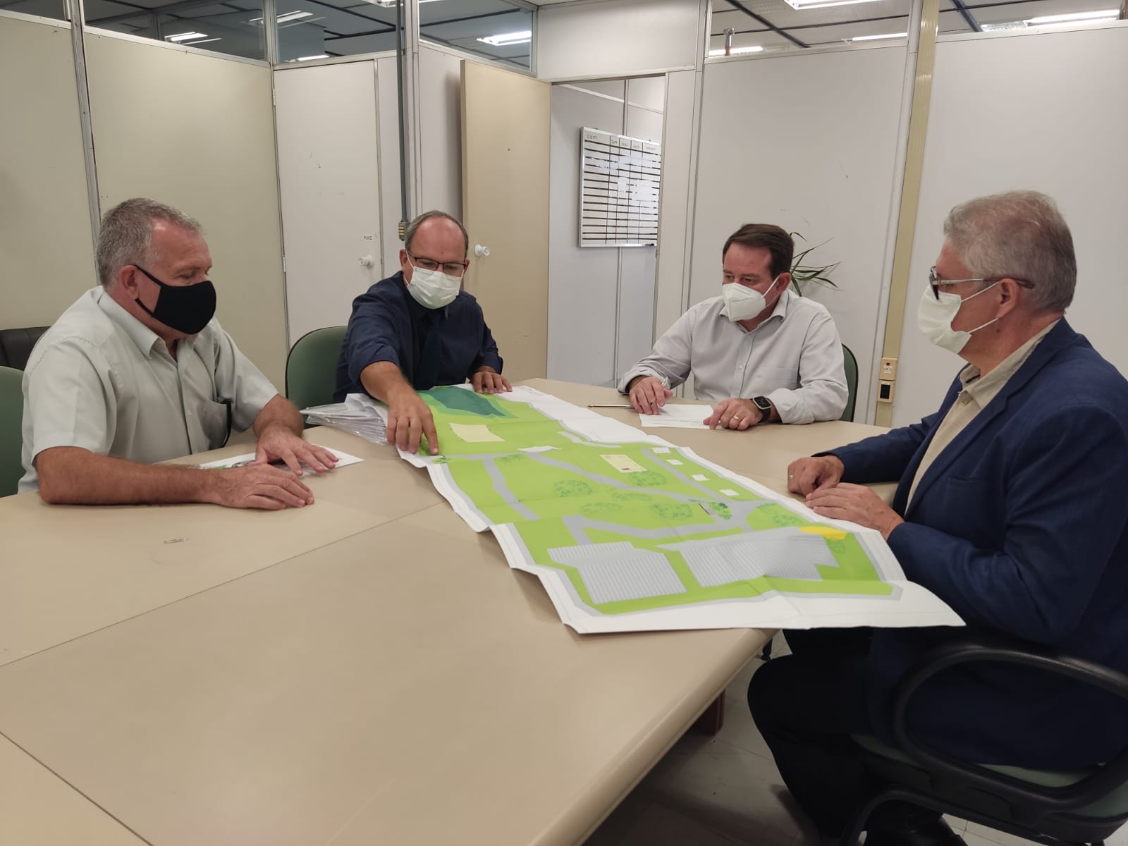 Prefeito e Presidente do Legislativo viajaram à Capital do estado